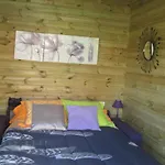 Panzió Chambres D'Hotes Et Meubles Les Hortensias 3*