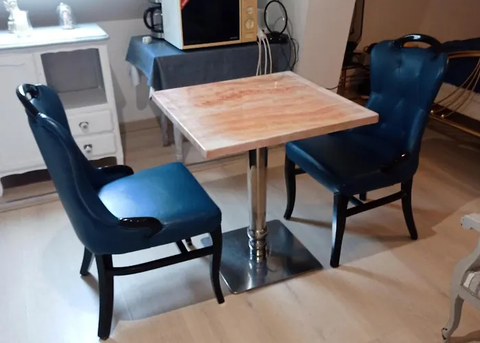 Frühstückspension Chambres D'Hotes Et Meubles Les Hortensias 3*