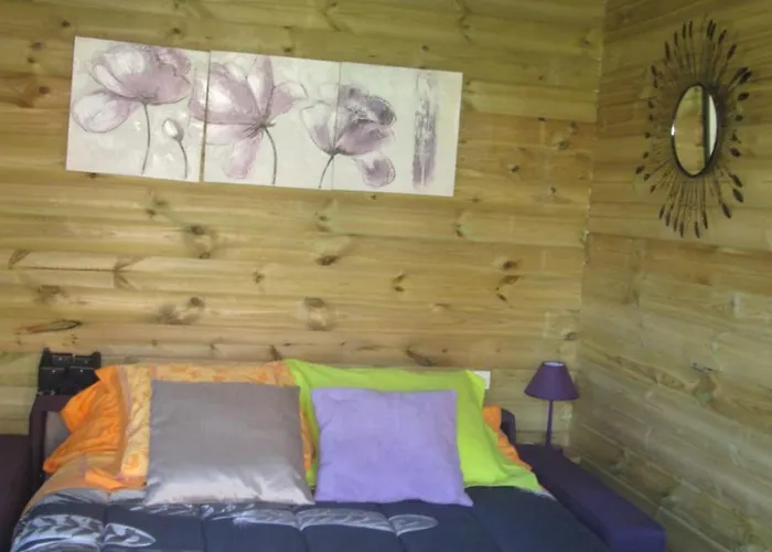 Frühstückspension Chambres D'Hotes Et Meubles Les Hortensias 3*